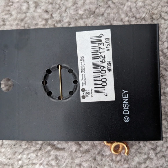 Tigger Pin Authentic Disney World - Picture 2 of 2